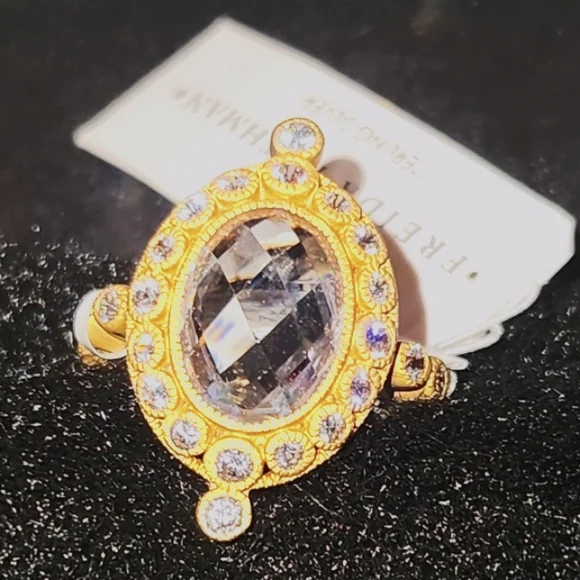 Gold-Tone Statement Ring with Clear Faceted Center Stone - Picture 2 of 10